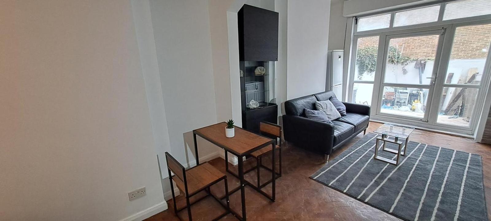Lovely Ground Floor In West